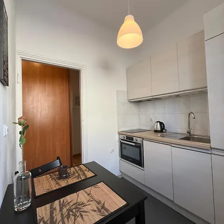 Apartment Center & Old Town Cozy Flat #smart Tv #fast Wi-fi #metro