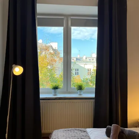 Апартаменты Center & Old Town Cozy Flat #nowy Swiat #smart Tv #fast Wi-fi #metro *