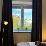 아파트 Center & Old Town Cozy Flat #smart Tv #fast Wi-fi #metro *
