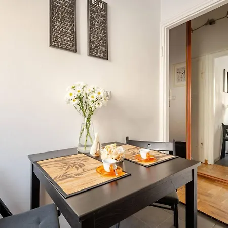 Center & Old Town Cozy Flat #nowy Swiat #smart Tv #fast Wi-fi #metro Appartement *