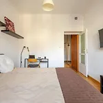 Center & Old Town Cozy Flat #smart Tv #fast Wi-fi #metro Varsó